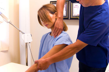 肩甲挙への鍼灸・手技アプローチ